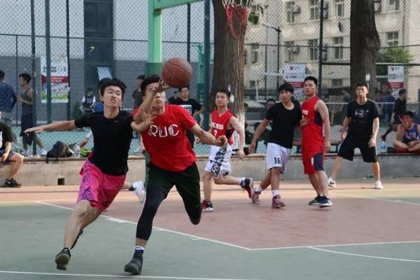 汤神3节狂砍60分 勇士36分狂胜步行者【beats365唯一官网】(图3) beats365唯一官网